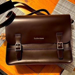 LEATHER BOX CROSSBODY MESSENGER BAG